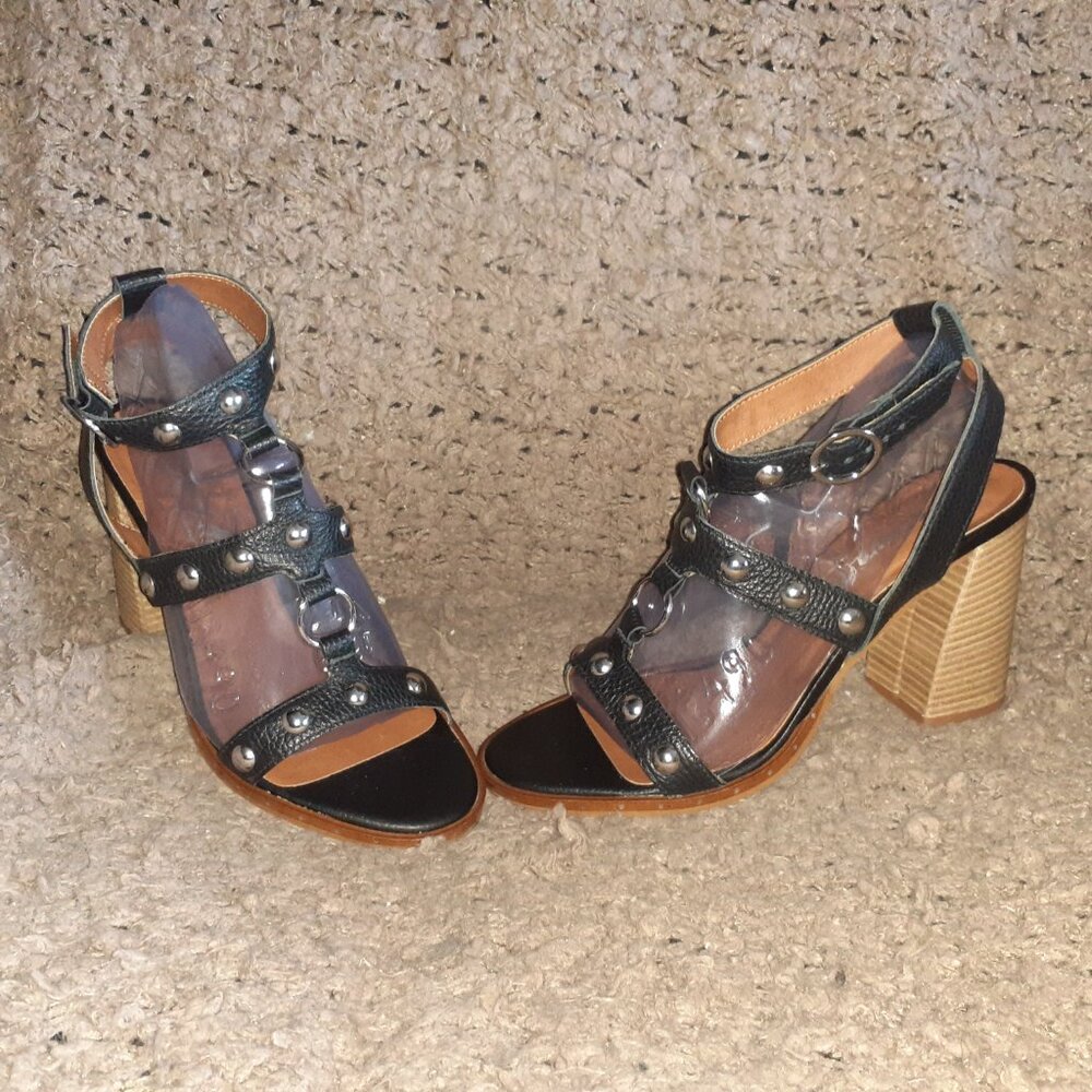 L'INTERVALLE-Bondage Style-Harness/Studs-Black Leather-Sandals-Sz 40-NWOB